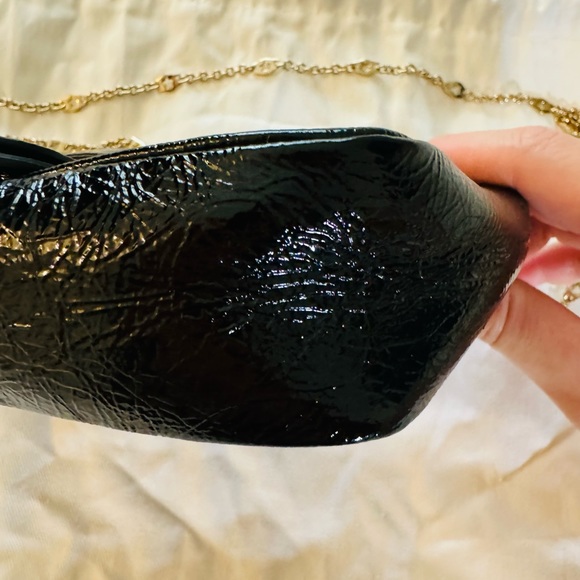 RED Valentino Black Patent leather Mini Shoulder Bag with golden chain - Picture 10 of 11